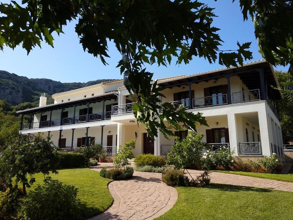 Guesthouse Michobeis Kamarína Dış mekan fotoğraf