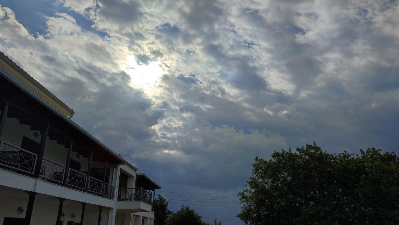 Guesthouse Michobeis Kamarína Dış mekan fotoğraf