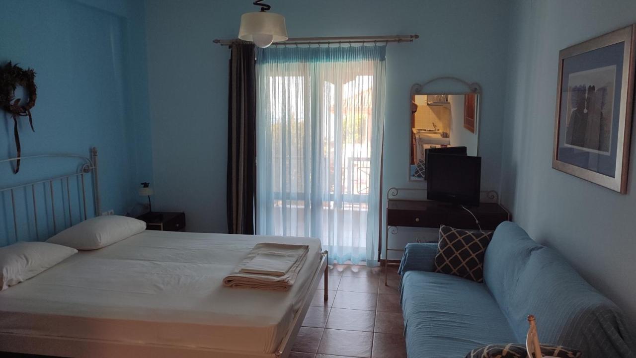 Guesthouse Michobeis Kamarína Dış mekan fotoğraf