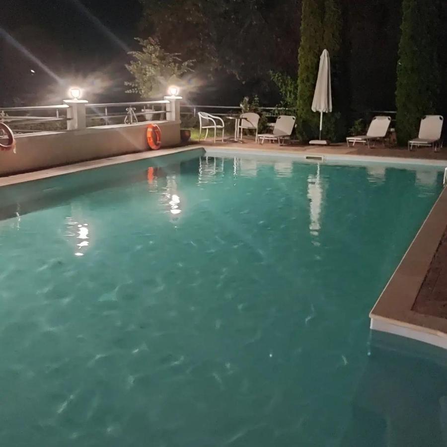 Guesthouse Michobeis Kamarína Dış mekan fotoğraf